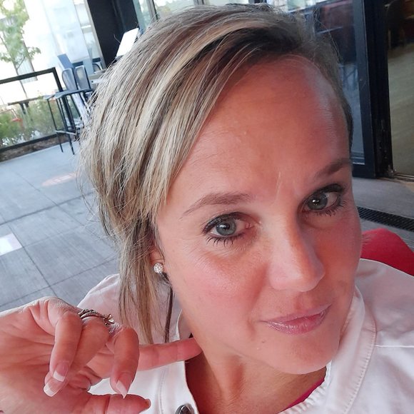 Meet your Posher, Ann - Picture 4 of 8